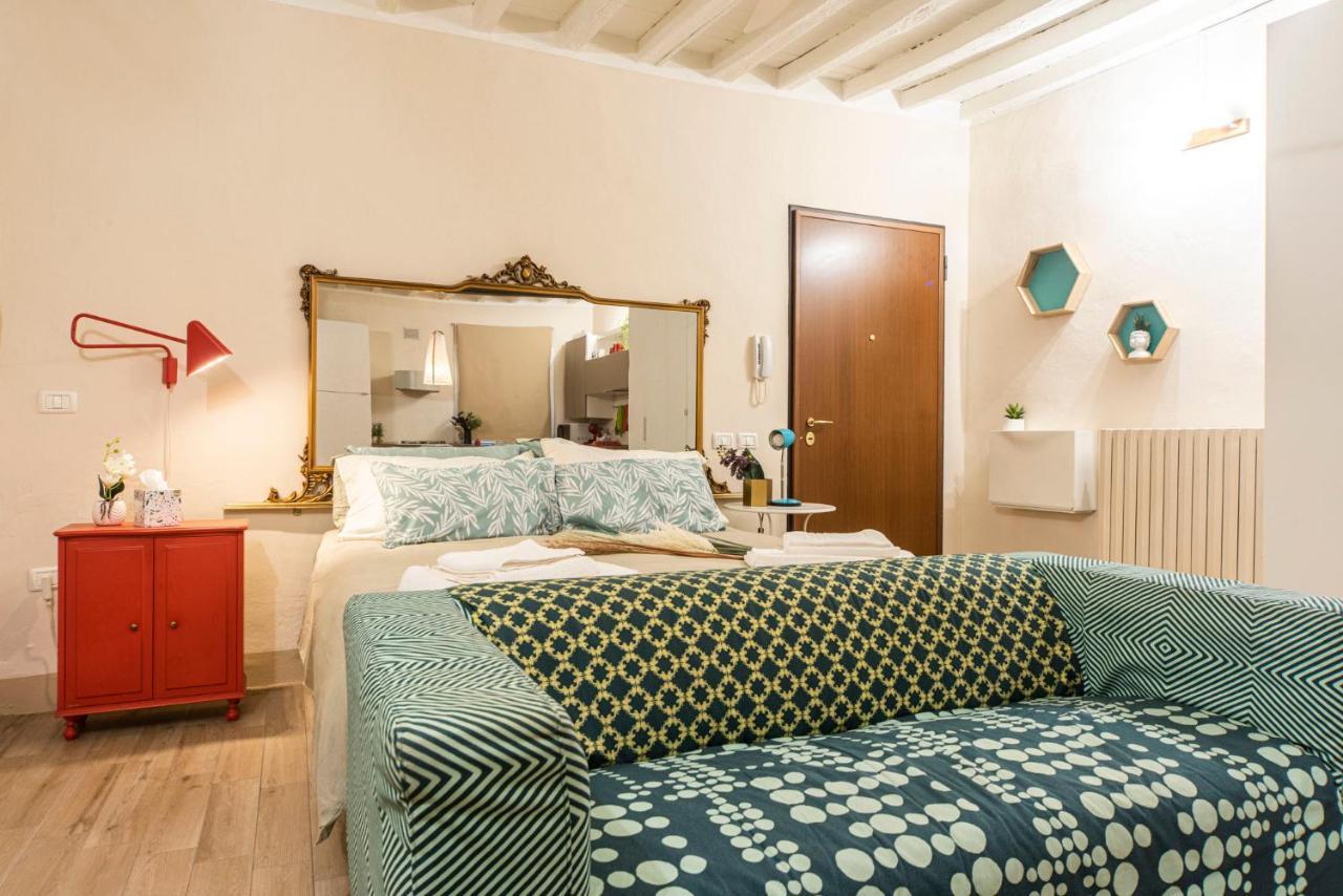 Reggio Center Lovely Apartments Reggio nell'Emilia Buitenkant foto